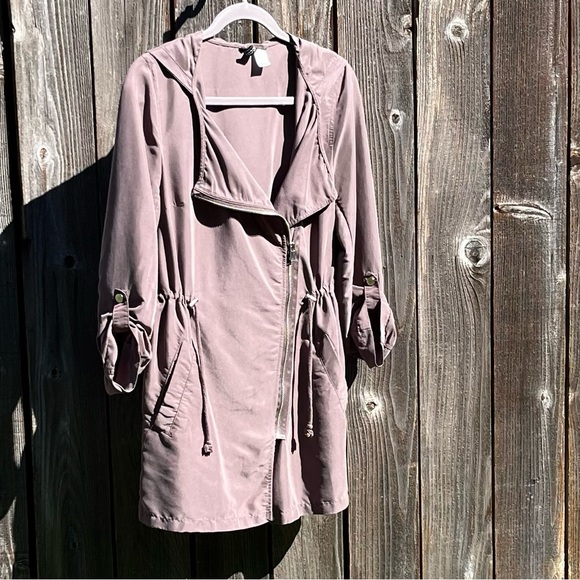 H&M Divided asymmetrical lightweight long zip up hooded trench coat size 6 - Picture 8 of 17